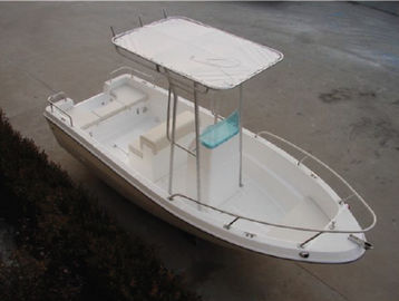 Chine FRP Hull Fiberglass Bateaux de pêche à toit fixe Petits bateaux en fibre de verre pour le tourisme fournisseur