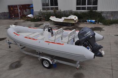 Chine 540cm orque Hypalon patrouille et sauvetage côte gonflable bateau côte540 avec console centrale plus de sièges fournisseur