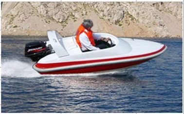Chine Une expérience passionnante de course de voiliers, de grands voiliers à 45 km / h. fournisseur