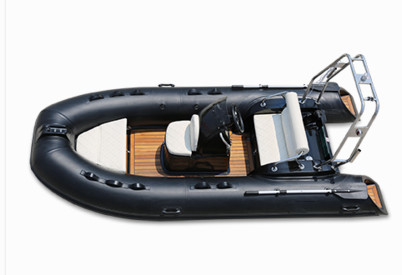 2022 bateau gonflable à fond dur 13ft orca rib390C avec cabine arrière et fin en fibre de verre fournisseur