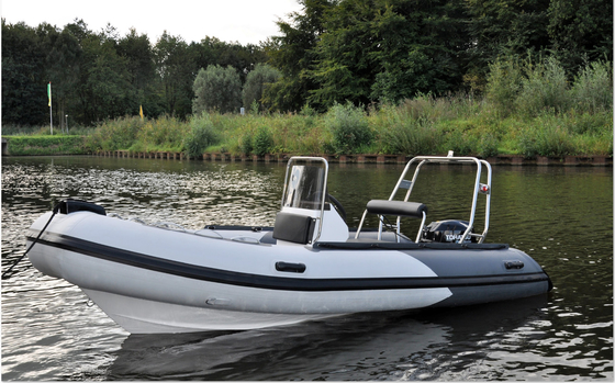 2022 bateau à côtes bateau gonflable à vitesse 14ft orca hyalon console centrale roues de guidage rib430A fournisseur
