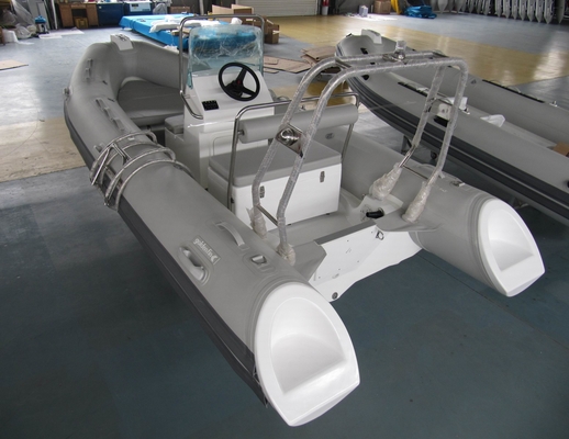 2022 bateaux à coque rigide gonflables de 430 cm de long avec console, siège, réservoir de carburant fournisseur