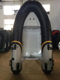Barque de pêche pour 3 personnes Large 157 cm, tube en PVC 270 cm Barques en aluminium marine fournisseur