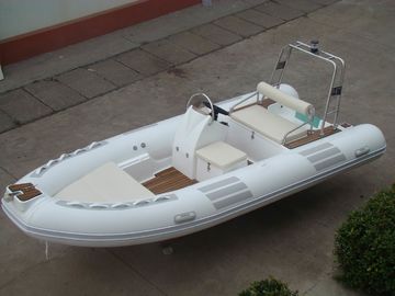 Bateaux gonflables légers, bateaux gonflables avec coussin résistant aux UV fournisseur