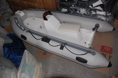 Bateau gonflable en PVC pour 5 personnes pour la pêche. fournisseur