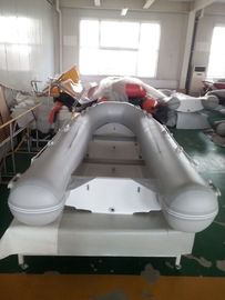 Bateau gonflable à côte pliée artisanale Bateau gonflable avec couvercle de bateau fournisseur