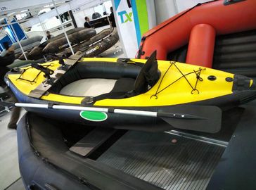 Pour une seule personne Kayak marine gonflable Kayak gonflable avec couvercle fournisseur