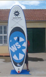 Une planche gonflable de windsurf avec un pad personnalisé, une planche de pagaie pour enfants. fournisseur