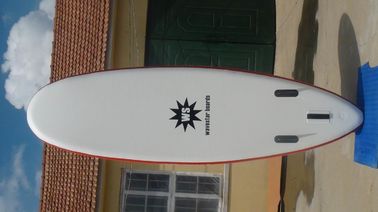 Une planche gonflable debout de 12 pieds, des planches de paddle personnalisées attrayantes avec un coussin EVA. fournisseur