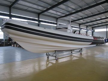 Des bateaux gonflables de luxe, en fibre de verre + Hyalon Rib Boat. fournisseur